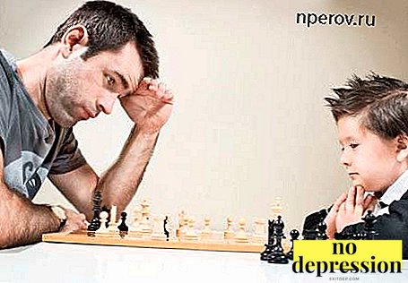 Hjärnutvecklingsspel. Fördelarna med schack, fördelarna med poker